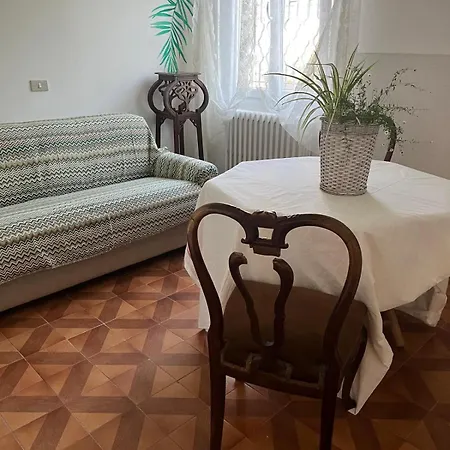 Сasa de vacaciones Elly Casa Vacanze *