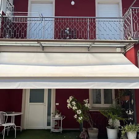 Elly Casa Vacanze 度假居 塞斯托卡伦代